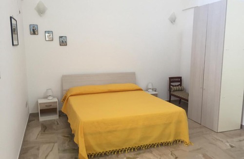 Taurisano Apartment | Delightful Chianna Home Holiday - Rated 9/10, Family & Pet Friendly