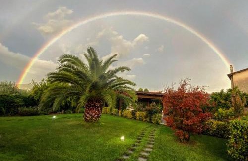 Castelnuovo Magra Apartment | Experience Chiaro di Luna Dependance: Oceanfront Bliss