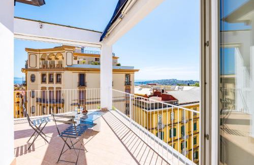Vomero Apartment | Discover Chiave di Fuga - Family-Friendly 4-Star Retreat