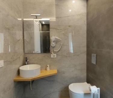 Castelbuono House | Chiazzannintra