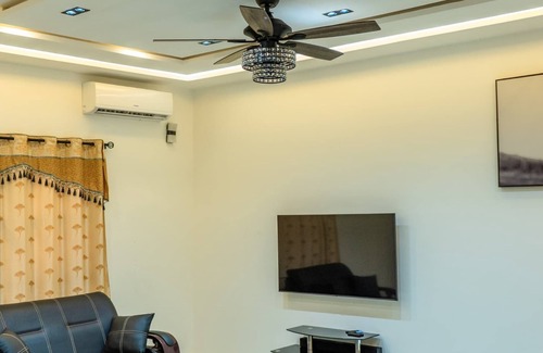 Bouvet Island Apartment | Chic 1-bedroom with AC and WiFi in awesome Lomé security agent