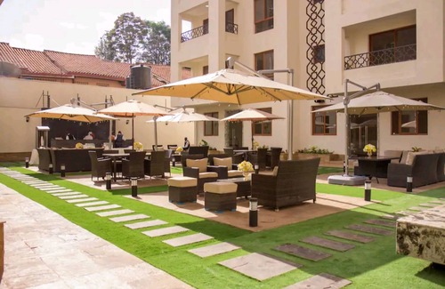 Lavington House | Chic 1-bedroom with WiFi and fitness room in awesome Nairobi