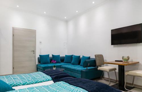 Stuwerviertel Apartment | Modern 1BR Apartment Steps from Vienna's Amusement Park
