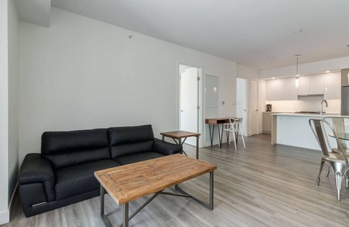 Connaught Condo | Chic 2BR Beltline Apt with Skyline Views and Patio