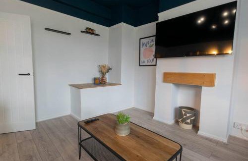 Cromer Apartment | Stylish 3-Bed Hideaway Near Cromer Beach for Families