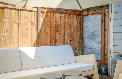 Newlands House | Stylish 3 Bedroom Retreat Near Pearl, Parks & CU - Rated 10/10