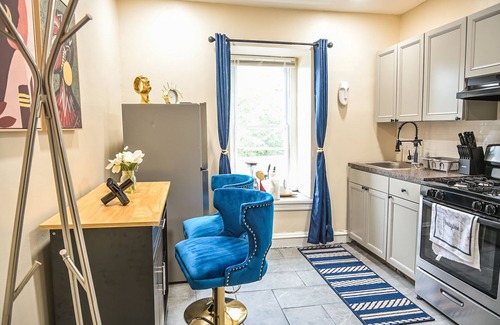 Germantown House | Stylish 4BR Retreat with Backyard in Philadelphia