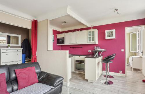 Bagneux Apartment | Chic and comfortable apart near Paris