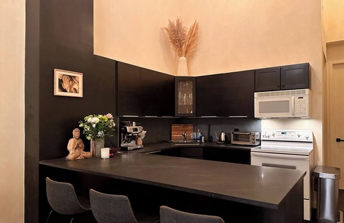 Tribeca House | Stylish TriBeCa Loft with Breakfast and Family-Friendly Space