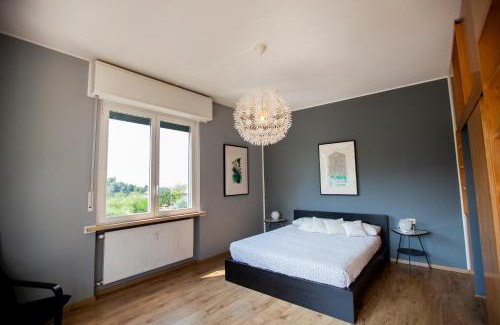 Como Apartment | Stylish Retreat at Chic and Freak Como with Ocean Views