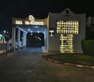Sharm El Sheikh Apartment | Stylish Oceanfront Apartment with Spa & Pool Access