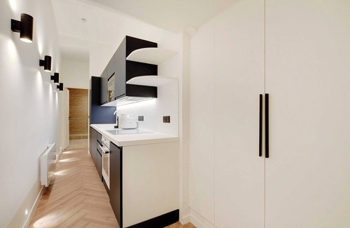L'Europe Apartment | Chic Apartment - 2br/6p - Parc Monceau