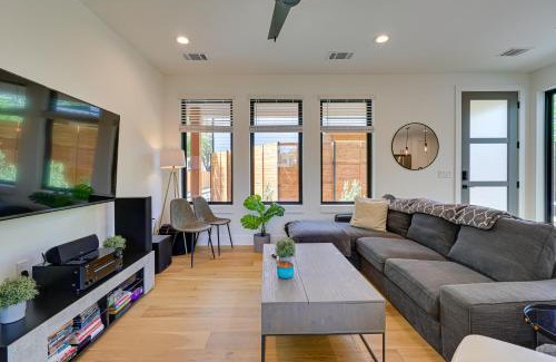 South Manchaca House | Stylish Austin Retreat with Inviting Backyard and Hammock