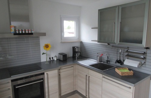 Unteruhldingen Apartment | Bright 3-Room Apartment Steps from the Lake - Guest Rated 9.2