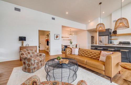 Council Creek South House | Stylish Burnet Home on Lake Buchanan with Cozy Fireplaces