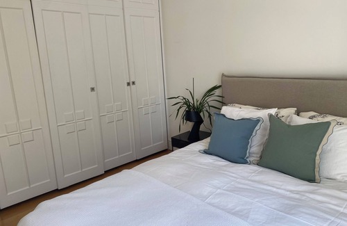 Sao Sebastiao da Pedreira Apartment | Bright and Centrally Located 1bd Lisbon with Spa Access