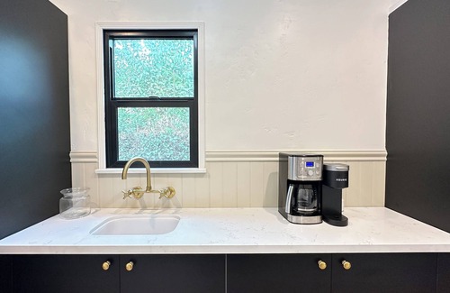 El Miradero House | Chic & Charming Spanish Gem in Glendale