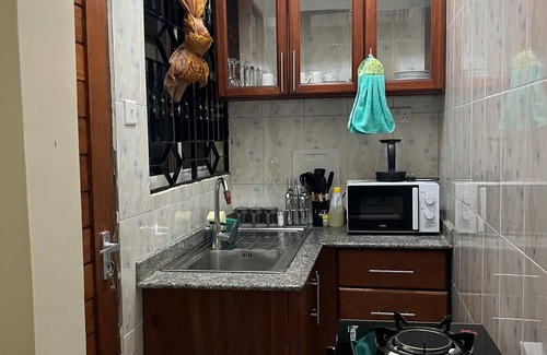 Mwananyamala Apartment | “Chic City Escape Apartment with AC, Smart TV & Free Breakfast in Dar es Salaam"