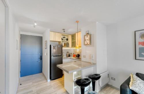Concon Apartment | Coastal Retreat: Chic Coast 1D with Oceanfront Views