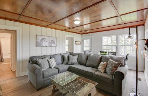 Columbia House | Stylish Columbia Home Near Historic Square - Family Friendly