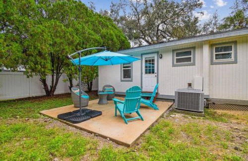 Largo Villa | Chic 3 Bed/2 Bath House with Ocean View Near Beaches