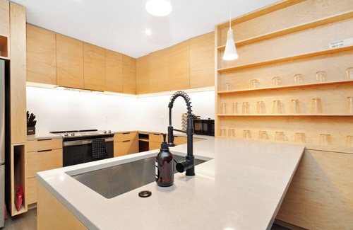 Manhattan Apartment | Modern Condo Living in Manhattan: Pet and Child Friendly