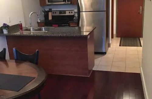 International District Condo | Elegant Downtown Condo with Free Parking Near Old Port