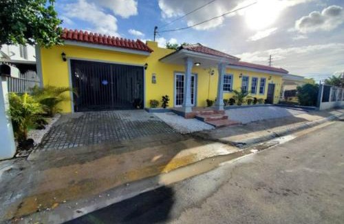 Palmas Apartment | Family-Friendly Home for 12 with Pet and Child Amenities