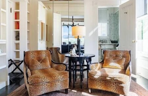 Pacific Heights House | Stylish Jr. Studio in Pacific Heights with Breakfast & Kitchen