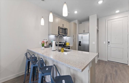 Windsor Park Apartment | Cozy Mueller Suite with King Bed & Pool Near Downtown