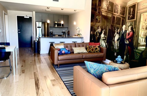 Asheville Apartment | Stylish Downtown Hotel with Spa and Parking, Rated 10/10