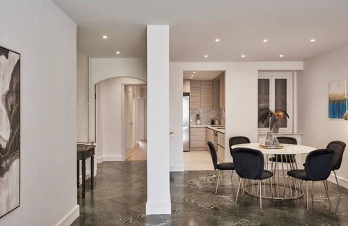 Kolonaki Apartment | Bright 3Bd Apartment with Incredible Hilton Views