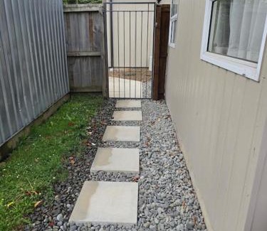 Bishopdale House | Stylish Private Studio Near Airport and Shops, 10/10 Rated
