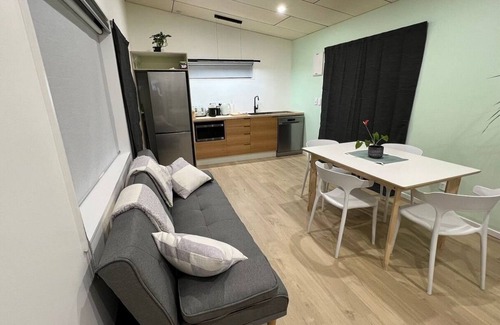 Lake Hayes Apartment | Chic & Relaxing Queenstown Stay