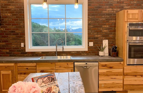 Marshall House | Chic Loft Retreat with Mountain Views & Fire Pit Amenities