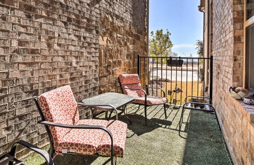 Rowlett House | Stylish Rowlett Retreat - Scenic Views Steps from Lake