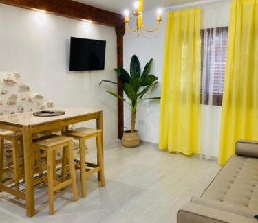 Peniscola Old Town Apartment | Trendy Chic & Sailor Beach Home - Family-Friendly Retreat