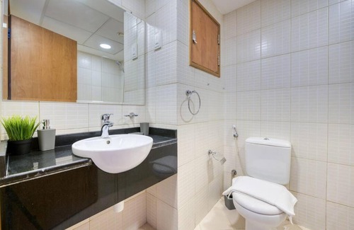 Dubai Production City Apartment | Modern 2BR Retreat in Dubai Production City with Pool