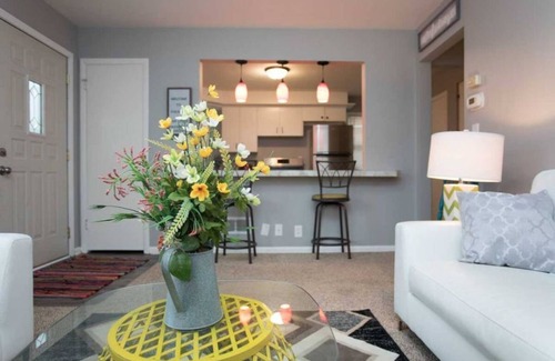 Benson House | Stylish Home in Historic Benson – Guest Rated 10/10!