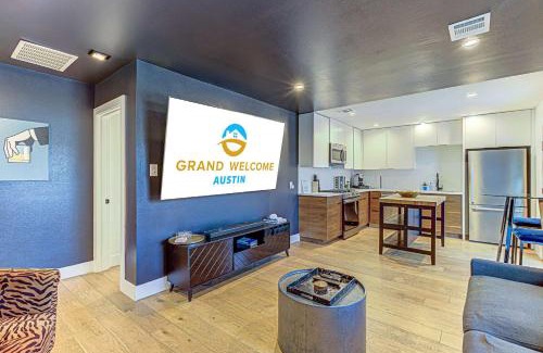 MLK House | Chic Stay for 8 Mins to 6th St & Downtown