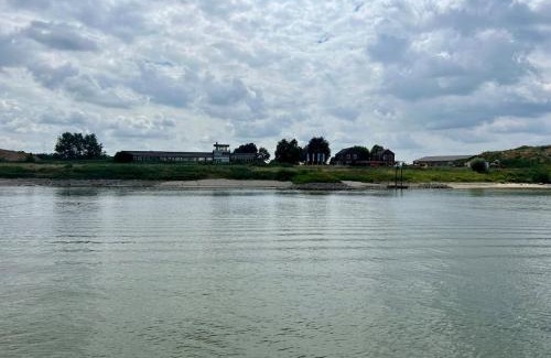 Arnhem Villa | Chic stays on the Rhine