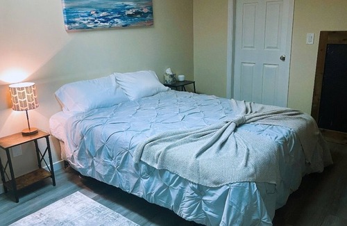Mission House | Chic suite on tranquil street