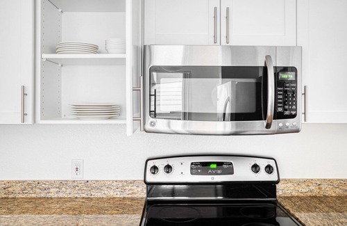 Morse Park Apartment | Stylish Sunnyvale 1BR with Gym, Pool & Coworking Space