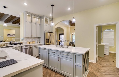 Tomball House | Stylish Texas Retreat with Patio & Family-Friendly Amenities