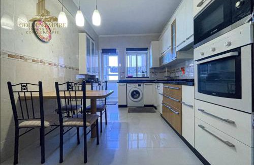Quartier Mozart Apartment | Chic-Top Amenity &Located in the center