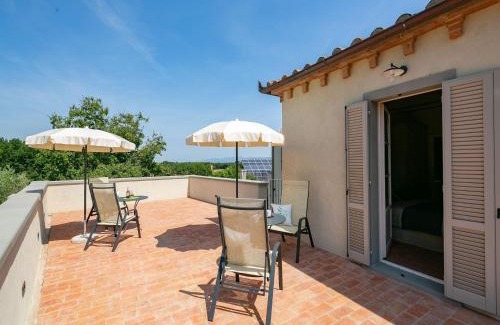 Pietraia House | Experience Comfort at Belvilla by OYO Villa Severina