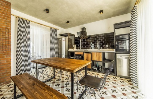 Kadriye Villa | Chic Villa for Rent Located in Belek Featuring a Large Pool - AWZ 287