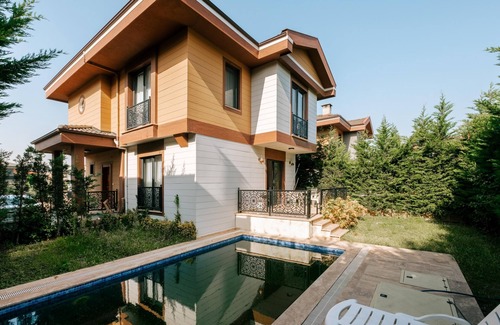 Sile Villa | Elegant Villa with Pool, Garden & Fireplace in Sile