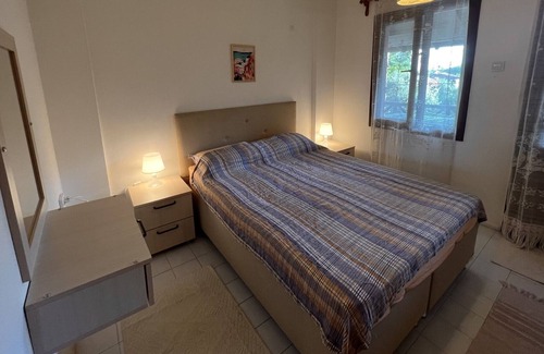 Ahmetbeyli Mahallesi Villa | Stylish Villa with Rooftop Terrace in Izmir Awaits You