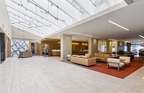 Naperville Hotel | Discover Chicago Marriott Naperville: Family-Friendly Retreat